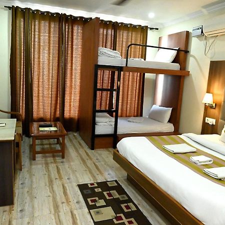 Hotel Peepal Tree Rishikesh Ngoại thất bức ảnh