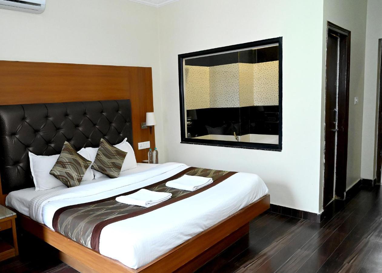 Hotel Peepal Tree Rishikesh Ngoại thất bức ảnh